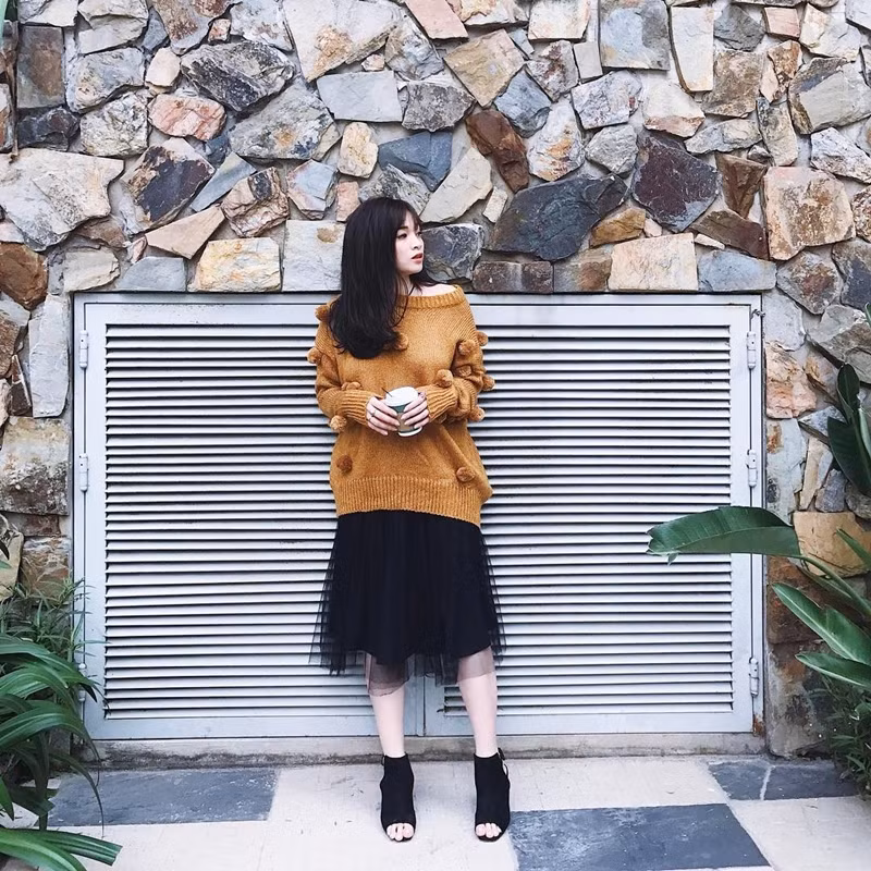 Mãn nhãn với loạt street style rực rỡ của fashionista Việt ảnh 2