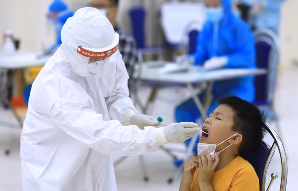 Bộ GD-ĐT công bố điểm sàn xét tuyển đại học ngành y và sư phạm ảnh 1