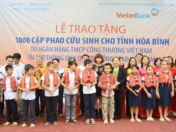 VietinBank hỗ trợ công nhân khu công nghiệp mua nhà với lãi suất thấp ảnh 1