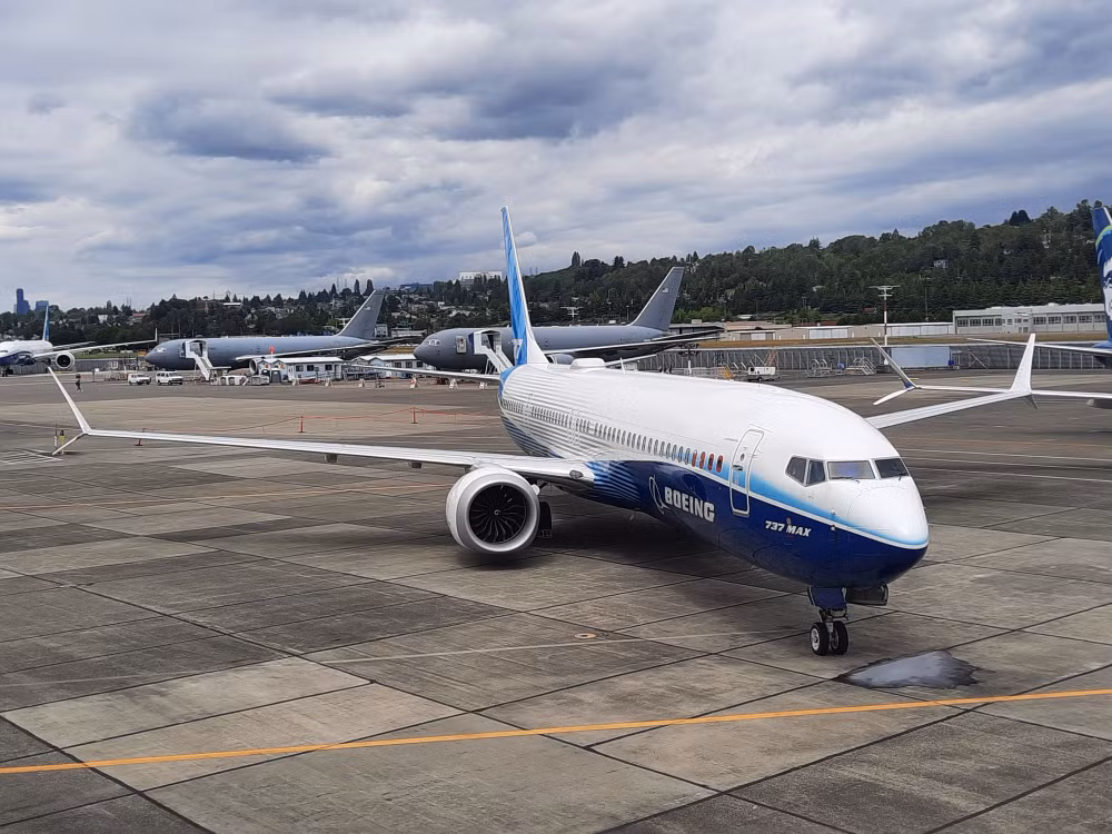 Quốc hội Mỹ "bật đèn xanh" cho dòng máy bay MAX 7 và MAX 10 của Boeing ảnh 1