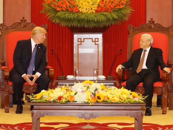 Tổng Bí thư Nguyễn Phú Trọng tiếp Tổng thống Hoa Kỳ Donald Trump ảnh 1