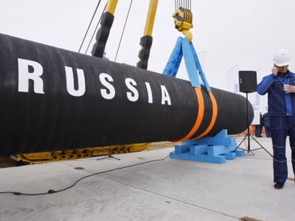 Nga dọa ngừng bơm khí đốt sang Ukraine từ đầu tháng 6 ảnh 1
