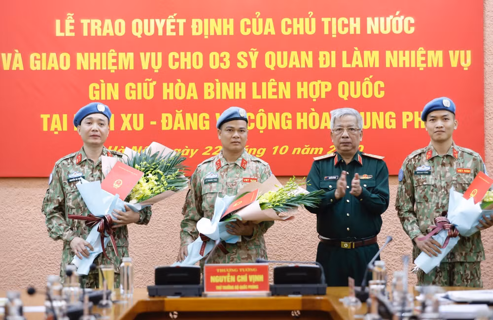 Thêm 3 sỹ quan quân đội đi làm nhiệm vụ gìn giữ hòa bình Liên hợp quốc ảnh 1