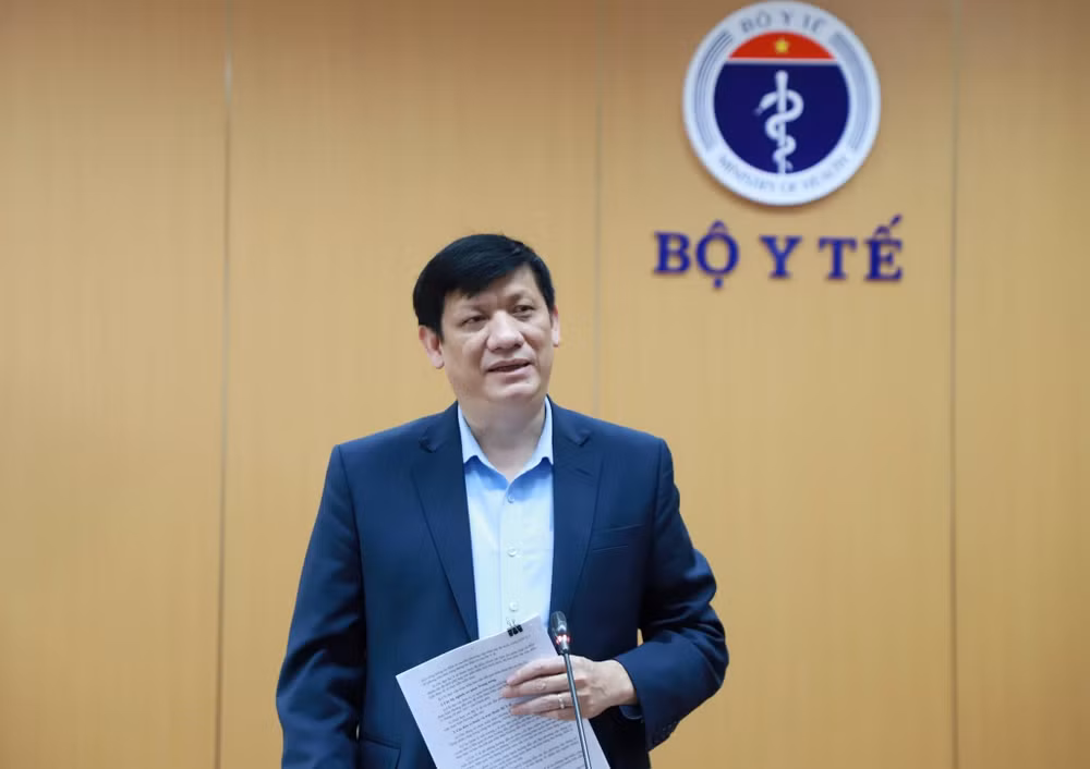 Bộ Y tế báo cáo Quốc hội về mua thiết bị chống dịch và giá xét nghiệm ảnh 2