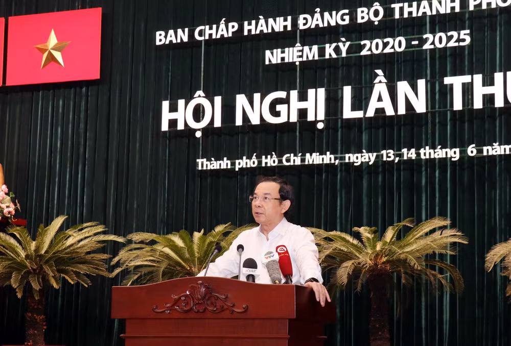 hoi_nghi_ban_chap_hanh_dang_bo_thanh_pho_ho_chi_minh_lan_thu_31_mo_rong2.jpg