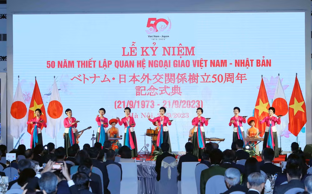 Lễ kỷ niệm 50 năm thiết lập Quan hệ Ngoại giao Việt Nam-Nhật Bản ảnh 3