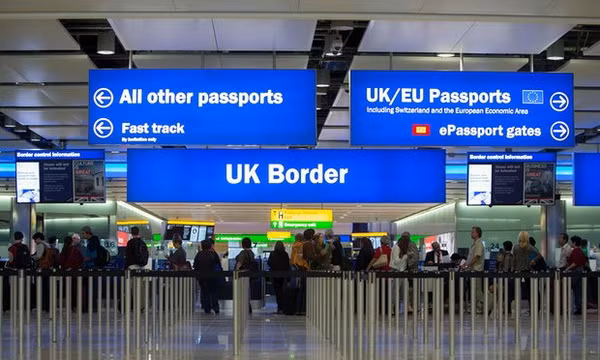 Brexit khiến số lượng người nhập cư vào Anh giảm mạnh ảnh 1