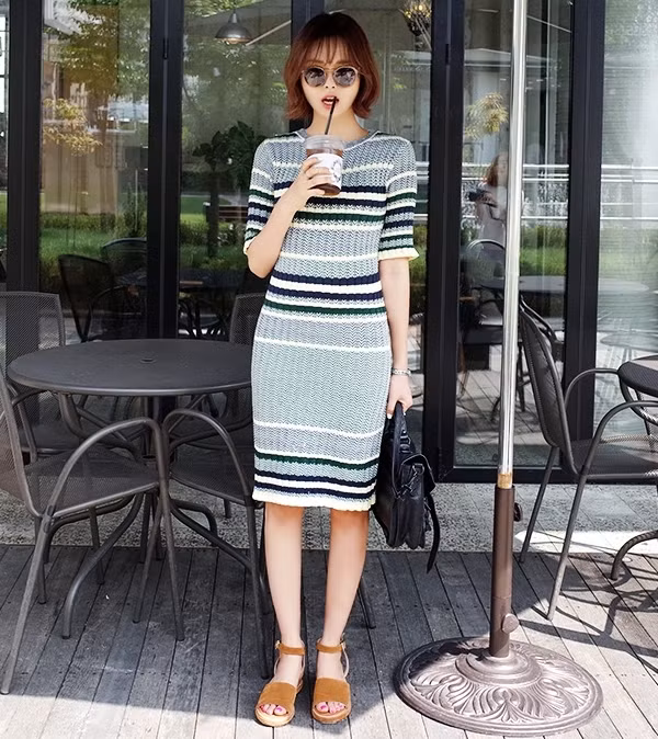 Bốn mẫu đầm quyến rũ có thể "gây bão" trong ngày giao mùa ảnh 23