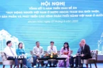 Phiên thảo luận tại hội nghị tổng kết 5 năm (2019-2024) triển khai Đề án “Huy động người Việt Nam ở nước ngoài tham gia giới thiệu, tiêu thụ sản phẩm và phát triển kênh phân phối hàng Việt Nam ở nước ngoài.” (Ảnh: Tiên Minh/TTXVN)