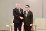 Chủ tịch nước Lương Cường hội kiến Thủ tướng Slovakia Robert Fico. (Ảnh: TTXVN)