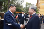 Tổng Bí thư Tô Lâm đón Tổng Bí thư, Chủ tịch nước Trung Quốc Tập Cận Bình. (Ảnh: Thống Nhất/TTXVN)