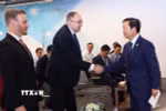 Phó Thủ tướng Trần Hồng Hà với Đại sứ Cộng hòa Armenia tại Việt Nam Suren Bagdasaryan. (Ảnh: Văn Điệp/ TTXVN)