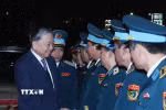 Tổng Bí thư Tô Lâm với lãnh đạo Bộ Quốc phòng và Quân chủng Phòng không-Không quân. (Ảnh: Thống Nhất/TTXVN)