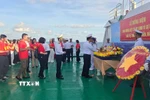 Lễ tưởng niệm các cán bộ, chiến sỹ hy sinh vì sự nghiệp bảo vệ chủ quyền biển đảo. (Ảnh: TTXVN phát)