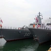 Tàu hộ tống Rezkii, tàu hộ tống Anh hùng Liên bang Nga Aldar Cidengapov cập cảng Tiên Sa tại Đà Nẵng. (Ảnh: Trần Lê Lâm/TTXVN)