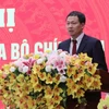 Ông Vũ Hồng Văn, tân Bí thư Tỉnh ủy Đồng Nai phát biểu nhận nhiệm vụ. (Ảnh: Công Phong/TTXVN)
