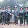 Buổi tuần tra song phương có sự tham gia của nhiều đơn vị, lực lượng liên quan của hai tỉnh. (Nguồn: Báo và Phát thanh, truyền hình Quảng Trị)