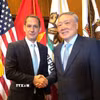 Phó Thủ tướng Thường trực Nguyễn Hòa Bình gặp Thị trưởng Thành phố San Francisco Daniel Lurie. (Ảnh: Ngọc Quang/TTXVN)