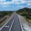 Dự án thành phần đoạn Chí Thạnh-Vân Phong. (Ảnh: Quốc Khánh/TTXVN)