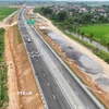 Dự án thành phần cao tốc Bãi Vọt-Hàm Nghi. (Ảnh: Hữu Quyết/TTXVN)