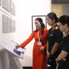 Phòng tương tác trải nghiệm là một trong những nội dung được Bảo tàng Tôn Đức Thắng đưa vào vận hành. (Ảnh: Thu Hương/TTXVN)