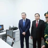 Tổng Bí thư Tô Lâm, Chủ tịch Quốc hội Trần Thanh Mẫn và các đại biểu thăm Viện Bảo vệ, chăm sóc sức khỏe Cán bộ Trung ương (A11) và Viện Lâm sàng các bệnh truyền nhiễm (A4). (Ảnh: Thống Nhất/TTXVN)