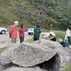 Đoàn chuyên gia tổ chức thực địa tại điểm di sản thuộc tuyến phía Tây "Khám phá Phja Oắc - Vùng núi của những đổi thay." (Ảnh: TTXVN phát)