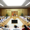 Cuộc họp giữa Đảng ủy Chính phủ và Đảng ủy Quốc hội nhằm chuẩn bị cho Kỳ họp thứ 10, Quốc hội khóa XV. (Ảnh: Dương Giang/TTXVN)