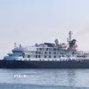 Tàu du lịch Noble Caledonia-Island Sky cập Cảng Quy Nhơn. (Ảnh: Sỹ Thắng/TTXVN)