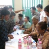 Chương trình thu hút khoảng 600 người dân đến đăng ký thăm sức khỏe. (Ảnh: Huỳnh Thảo/TTXVN)