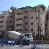 Một tòa nhà chung cư ở đường Levy Eshkol, Tel Aviv bị phá hủy do trúng tên lửa rạng sáng 16/6/2025. (Ảnh: Thanh Bình/TTXVN)