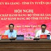 Ủy viên Trung ương Đảng, Bí thư Tỉnh ủy Hà Giang Hầu A Lềnh và Phó Bí thư Thường trực Tỉnh ủy, Chủ tịch Hội đồng Nhân dân tỉnh Hà Giang Thào Hồng Sơn chủ trì Hội nghị. (Ảnh: Minh Tâm/TTXVN)