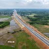 Một đoạn cao tốc Quảng Ngãi-Hoài Nhơn. (Ảnh: TTXVN phát)