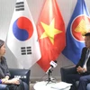 Đại sứ Việt Nam tại Hàn Quốc Vũ Hồ trả lời phỏng vấn của phóng viên TTXVN tại Hàn Quốc. (Ảnh: Trường Giang/TTXVN)