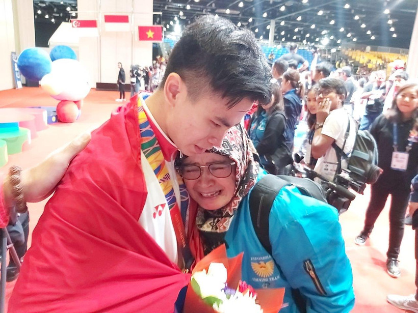 Edgar Xavier Marvelo nhận được tin cha mất sau khi giành huy chương Vàng SEA Games 30.