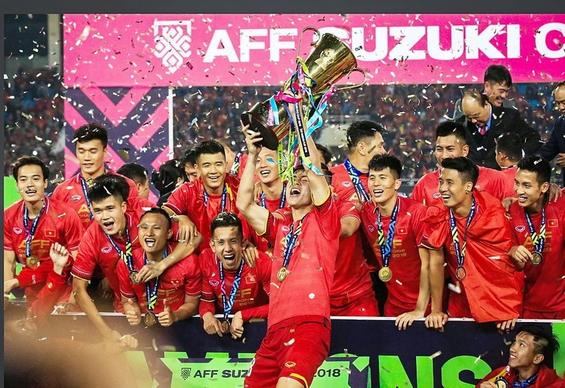Đội tuyển Việt Nam có nhiệm vụ bảo vệ chức vô địch AFF Cup 2020 tại Singapore. (Ảnh: TTXVN) 