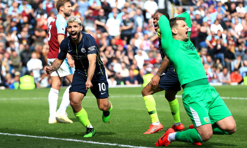 Aguero (số 10) đưa Man City trở lại ngôi đầu. (Nguồn: Getty Images)