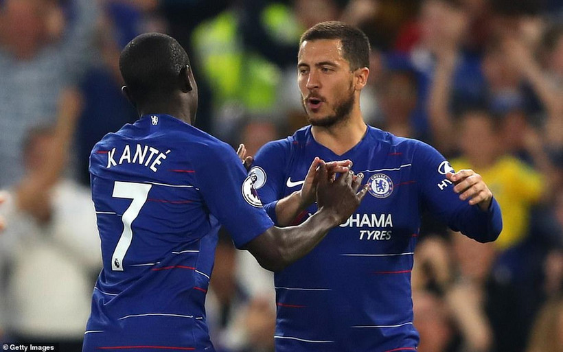Chelsea trở lại tốp 4 Premier League.