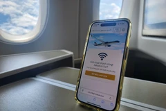 Vietnam Airlines chính thức triển khai dịch vụ Internet trên máy bay. (Ảnh: PV/Vietnam+)