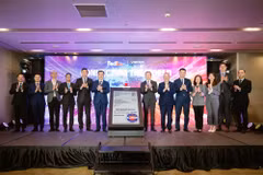 Sự hợp tác giữa FedEx và Viettel Post sẽ giúp tăng cường mạng lưới chuyển phát, thúc đẩy phát triển thương mại tại Việt Nam. (Ảnh: PV/Vietnam+)