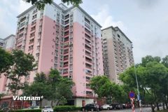 Trong thời gian qua, giá nhà chung cư ngày càng "leo thang" theo từng tháng, từng năm. (Anh: Việt Hùng/Vietnam+)