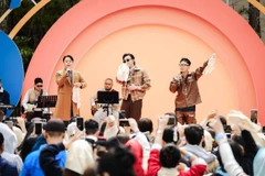 Những nghệ sỹ của SpaceSpeakers luôn tạo nên sức nóng của chương trình 5AM mỗi mùa. (Ảnh: PV/Vietnam+)