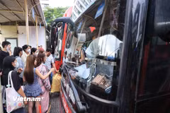 Dự báo khách đi lại qua Bến xe Hà Nội tăng tới 200% dịp cao điểm 30/4-1/5. (Ảnh: Hoài Nam/Vietnam+)