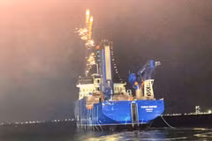 Công ty Đóng tàu Hạ Long đã hạ thủy thành công tàu dịch vụ điện gió ngoài khơi CSOV. (Ảnh: PV/Vietnam+)