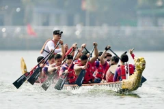 Giải Bơi chải Thuyền rồng – Ván SUP Hà Nội mở rộng 2025 sẽ được tổ chức vào ngày 5/10 tại Hồ Tây. (Ảnh: VNA cung cấp)