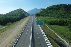 Dự án thành phần đoạn Vũng Áng-Bùng có tổng chiều dài 55,34km sẽ được thông tuyến vào dịp 19/8 tới. (Ảnh: Quốc Khánh/Vietnam+)