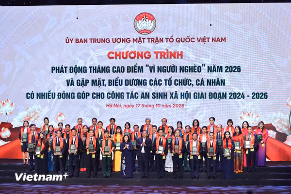 Phát động Tháng cao điểm “Vì người nghèo” và vinh danh 225 tập thể, cá nhân