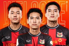 Bộ 3 cầu thủ của U23 Việt Nam gồm Thái Sơn, Lê Văn Thuận và Ngọc Mỹ (từ trái sang) gia nhập Ninh Bình FC. (Ảnh: Ninh Bình FC)