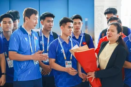 Đội tuyển U22 Việt Nam đến Bangkok, sẵn sàng cho ngày xung trận tại SEA Games 33