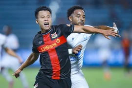 Ninh Bình thua ngược 2-3 trên sân của Thép Xanh Nam Định. (Ảnh: Ninh Bình FC)